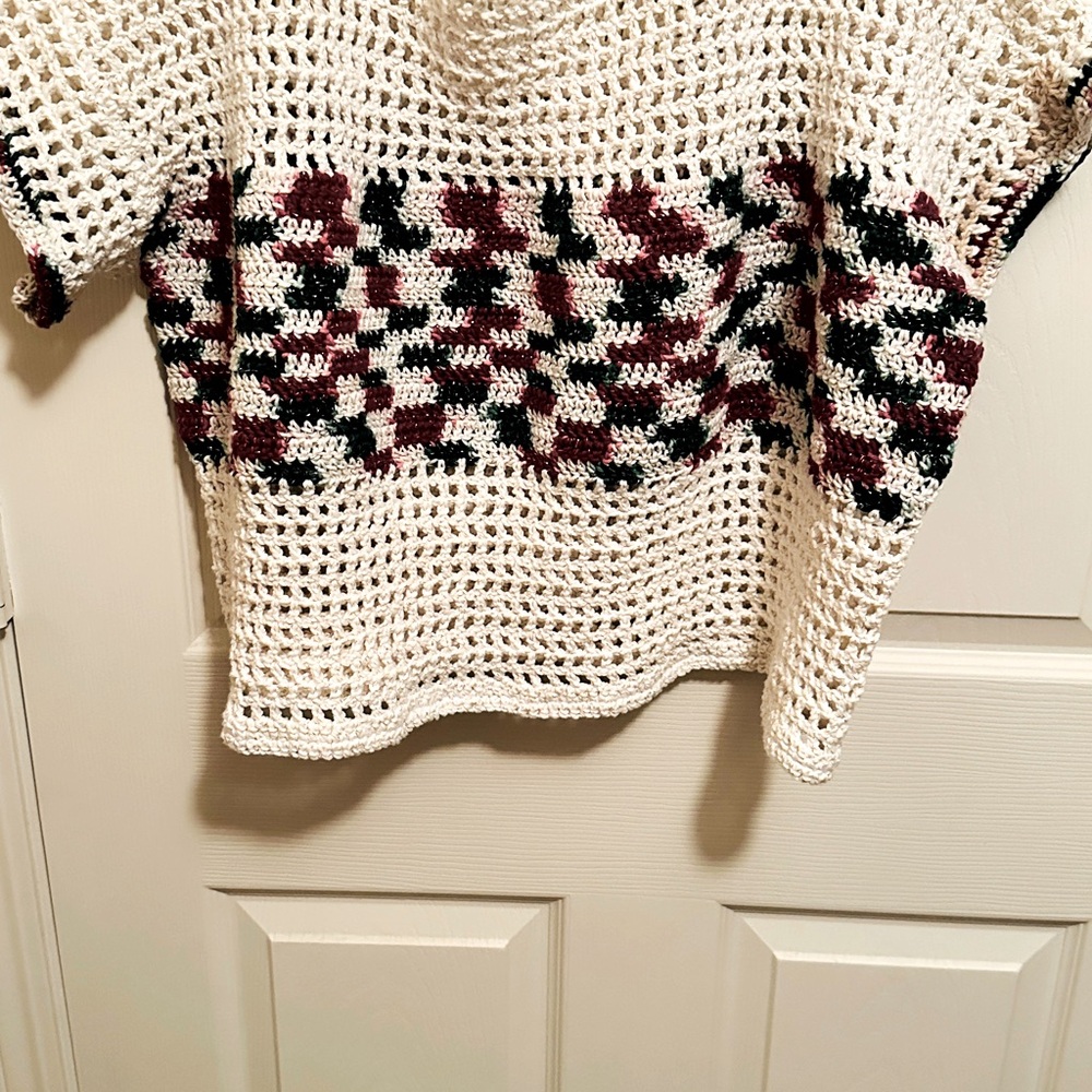 SALE $15 Crocheted Sparkle Crop Top - Picture 3 of 6